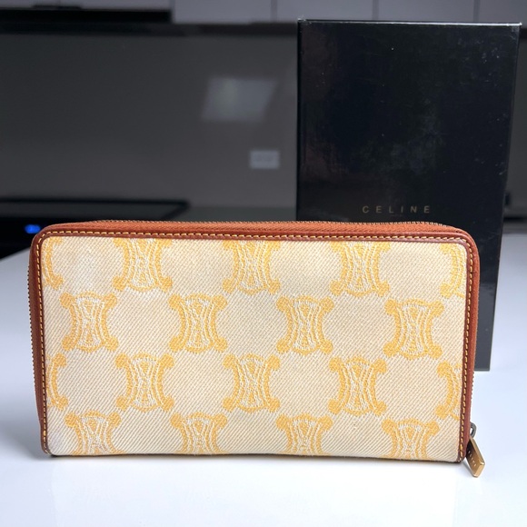 Celine Long Zip Around Wallet With Box - Picture 2 of 9